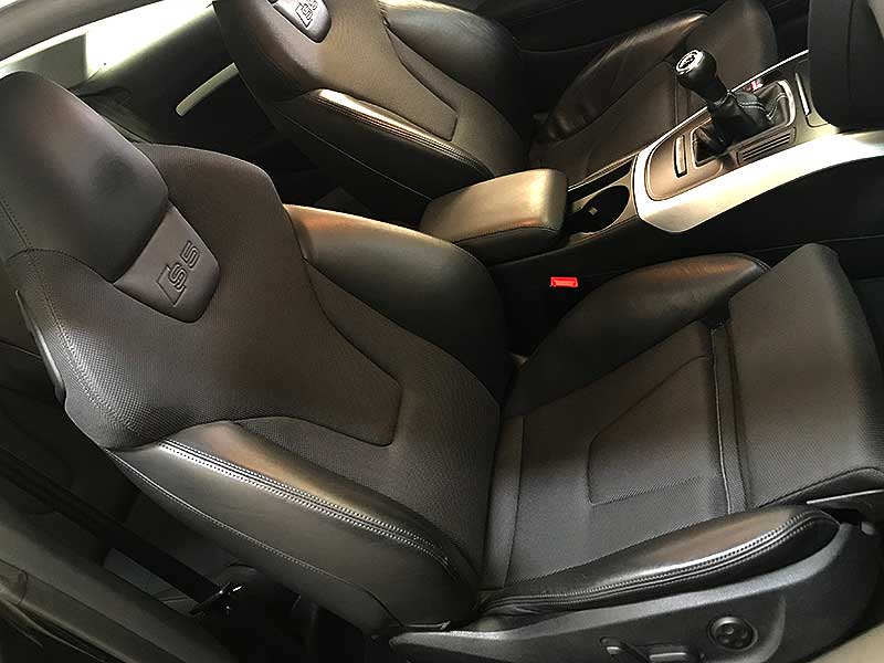 carsmultimarca.com, Audi s5 Quattro 4.2fsi, vista interior de asientos.